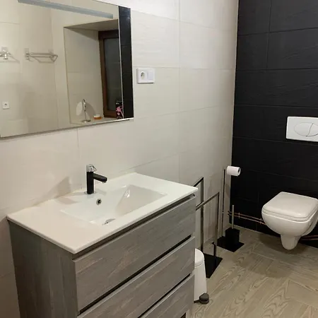 Casa De La Lastra Luena * San Miguel de Luena