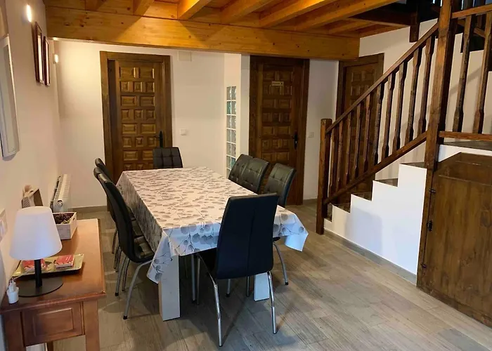 Casa De La Lastra Luena Holiday home