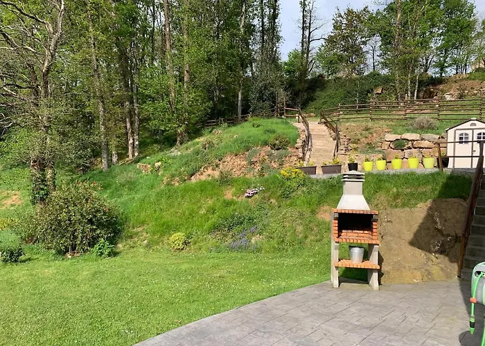 Casa De La Lastra Luena * San Miguel de Luena